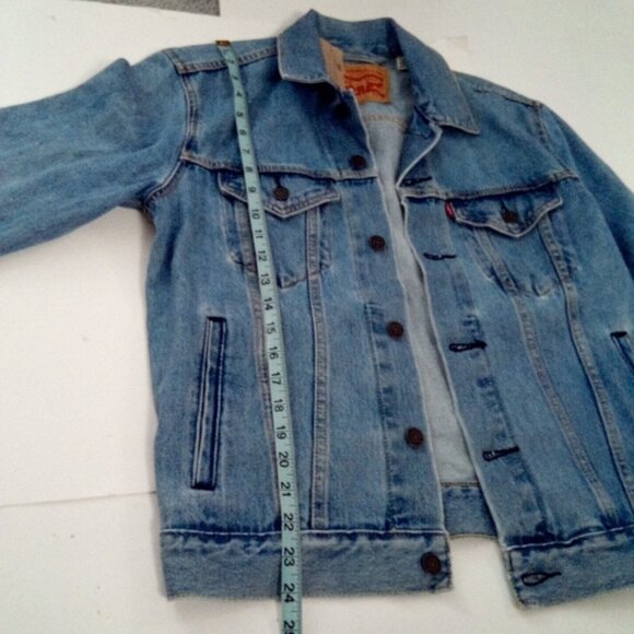Levi's The Trucker Jacket Stonewash Denim Regular Fit Men's Size Small NWT - Picture 5 of 17
